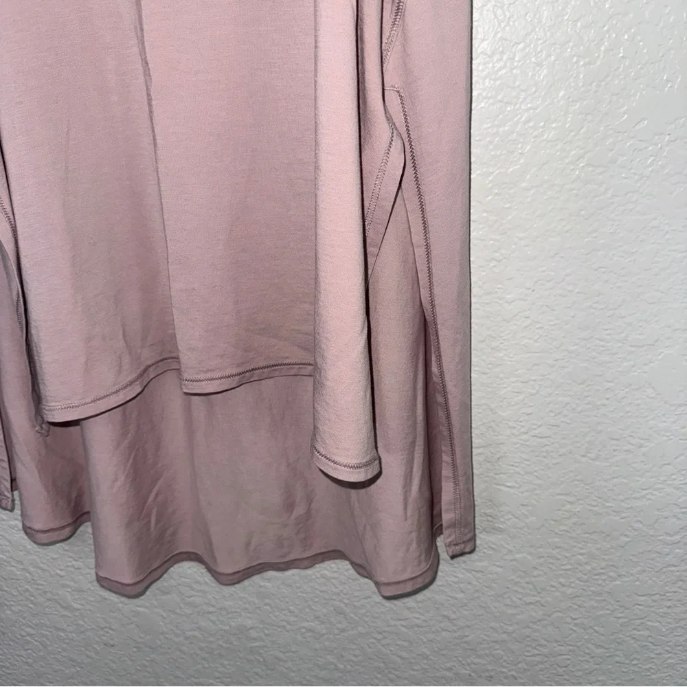 Lululemon Athletica Muscle Sleeveless Mauve Top XS Shirt High‎ Low Workout #cc